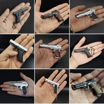 1 шт., новая миниатюрная модель пистолета, игрушки 1:3, Beretta 92F, брелок, подвеска для рукоделия, подарки для детей на день рождения (не снимается)